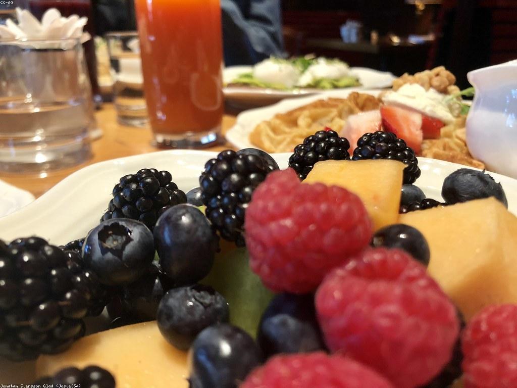 ការស្រាវជ្រាវផ្លែឈើស្លត: បរិយាកាសនៃការអភិវឌ្ឍន៍និងសុខភាព